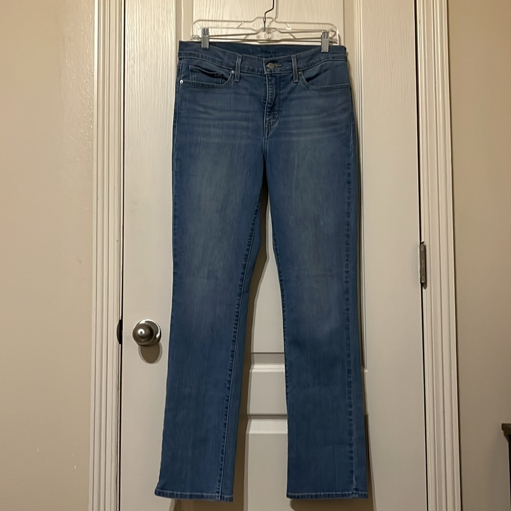 Levi’s (long)